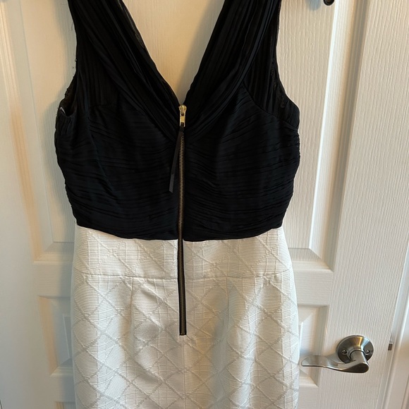 Semi formal dress - Picture 4 of 6